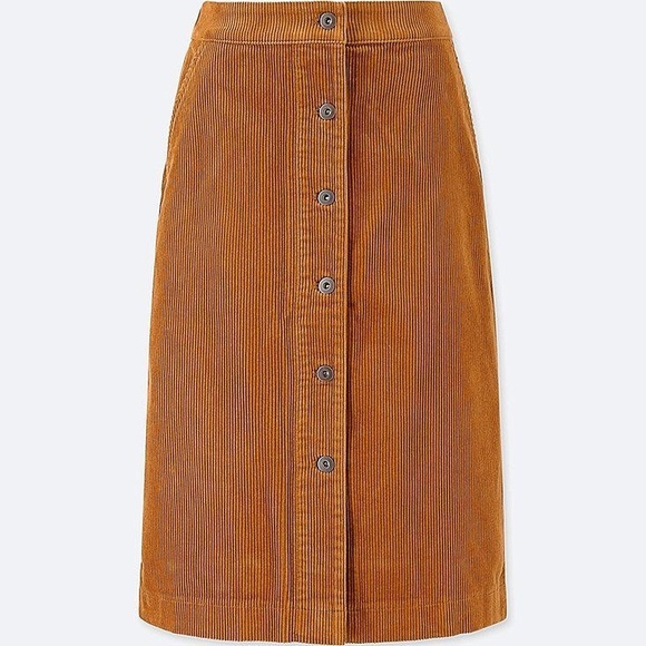 Uniqlo Dresses & Skirts - Uniqlo corduroy high-waist button skirt